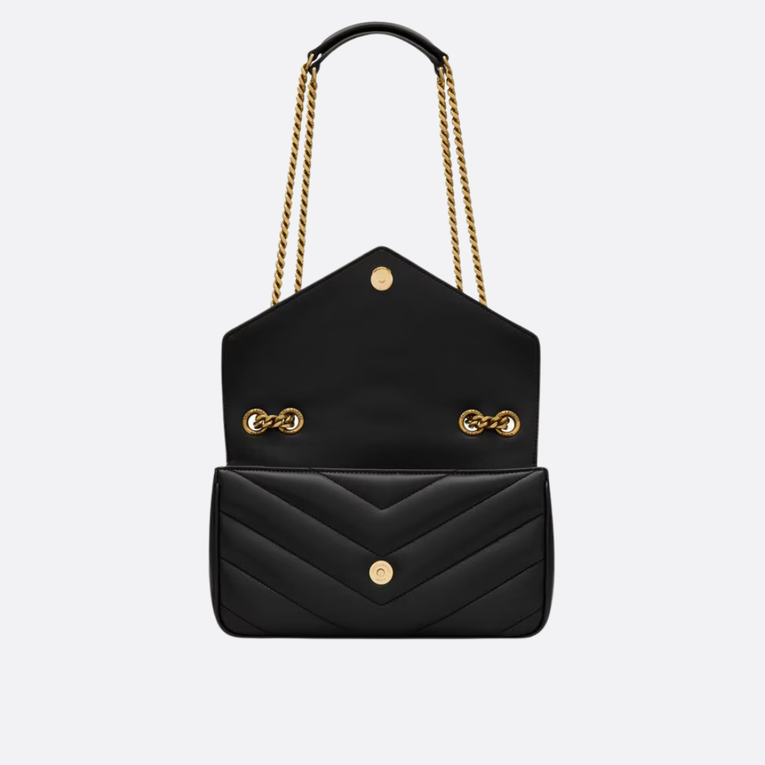 YSL SIGNATURE-KIT – LOULOU-TASCHE & OPYUM-SANDALE